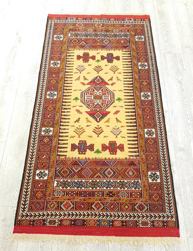 Persian Sumak Rug | 175cm x 96cm | Handwoven