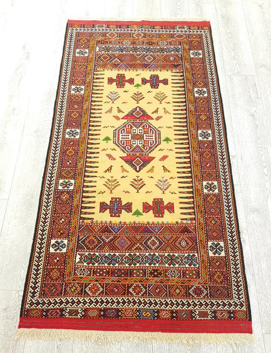 Persian Sumak Rug | 175cm x 96cm | Handwoven