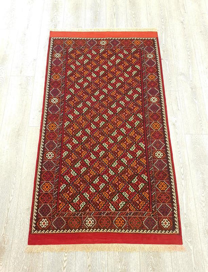 Persian Sumak Rug | 156cm x 96cm | Handwoven