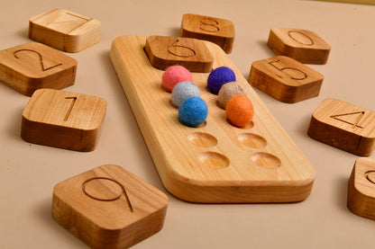 Wooden Toy | Digit Cubes and Walnut Tray