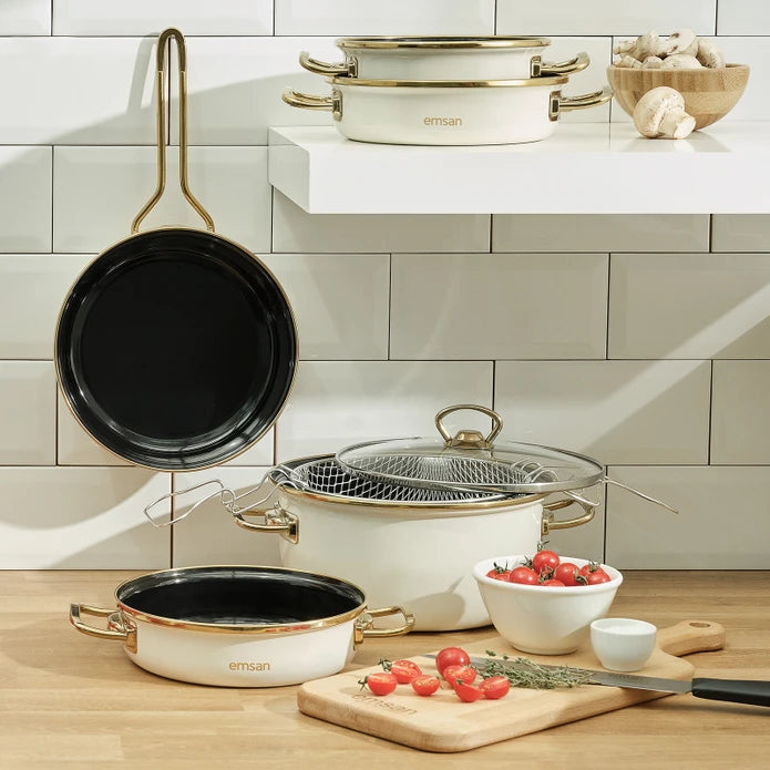 Nostalgia Enamelled Beige Frying Pan